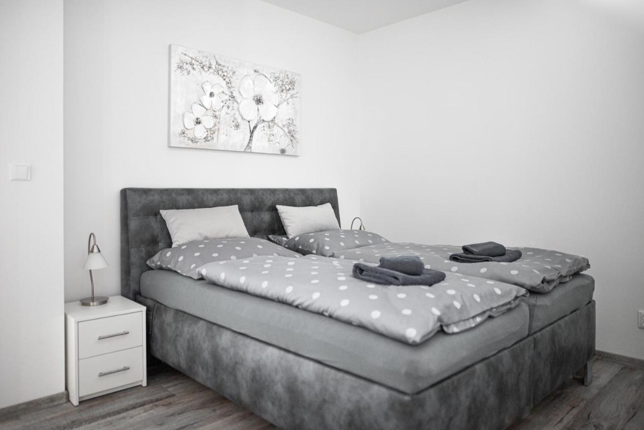 Apartman Imperial Долни-Морава Экстерьер фото